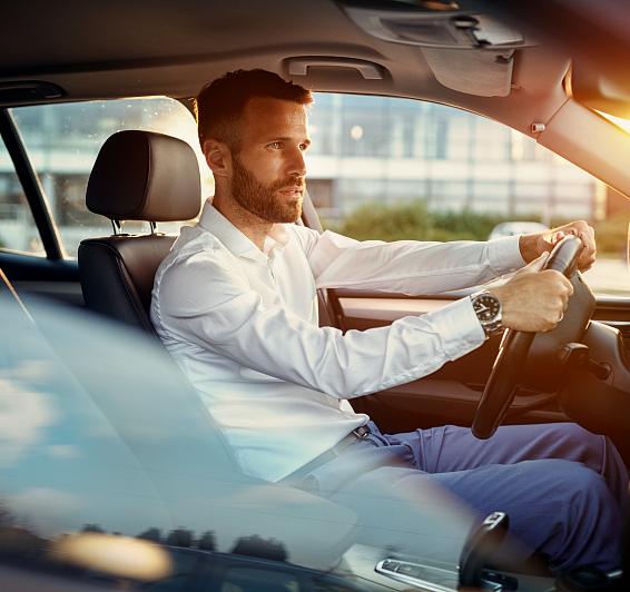 Vehículo privado y aparcamiento