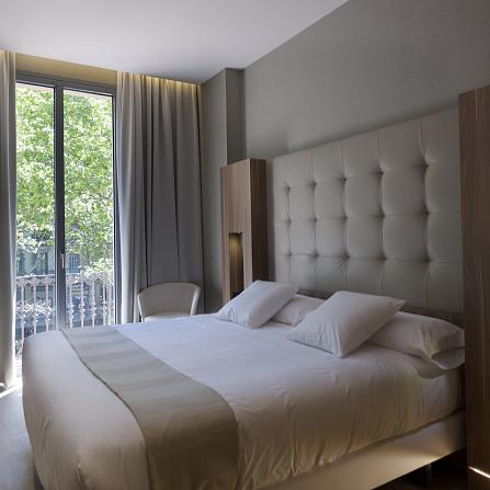 Habitación Doble Matrimonial con Balcón